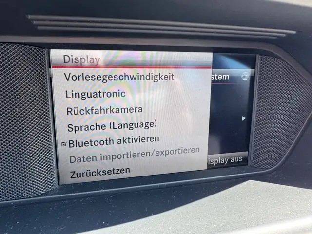 Mercedes-Benz C-Class view 14