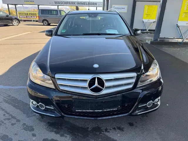 Mercedes-Benz C-Class view 5