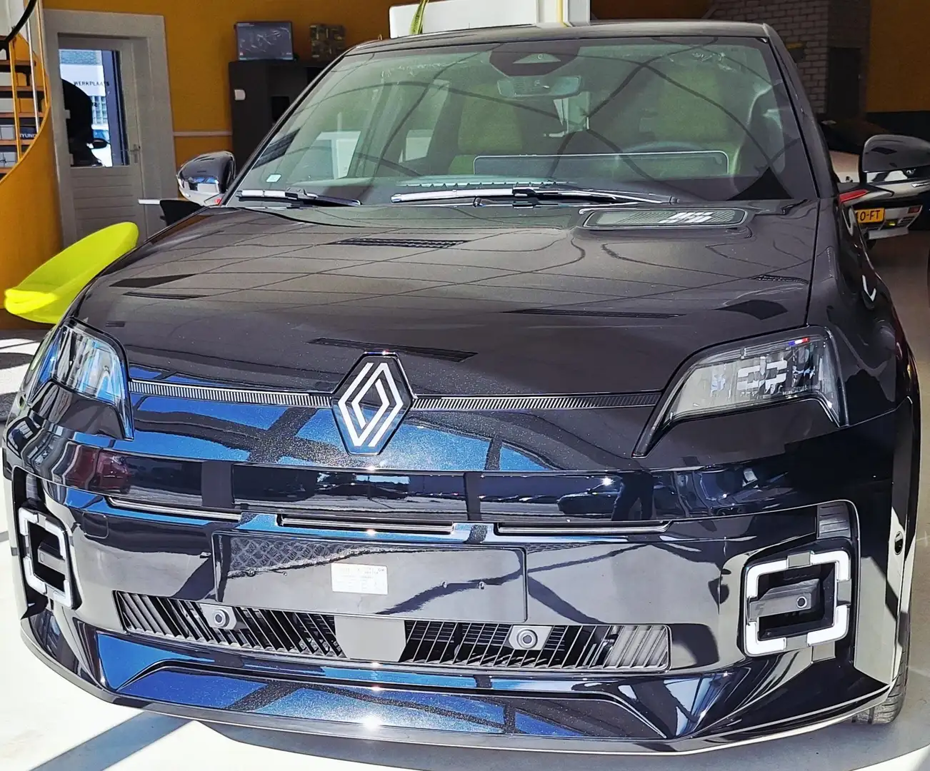 Renault R 5 E-Techt Electric Iconic Cinq 120PK Urban Range Zwart - 2