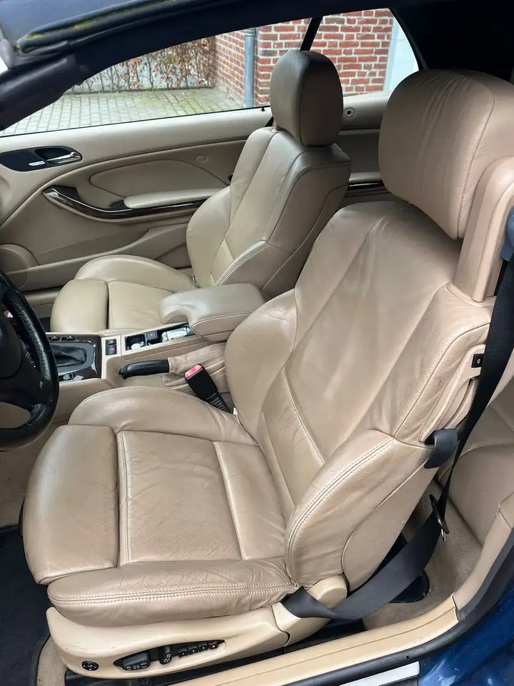 BMW 330Ci Executive Cabrio Hardtop, foto 12