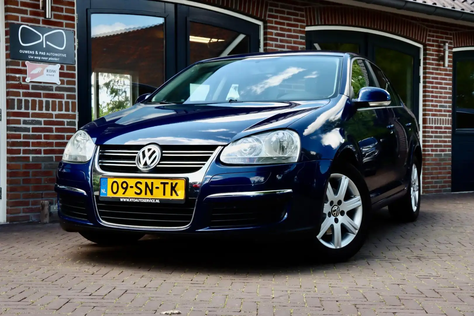Volkswagen Jetta 1.6 Trendline | AIRCO | CRUISE | NAP | APK Bleu - 1