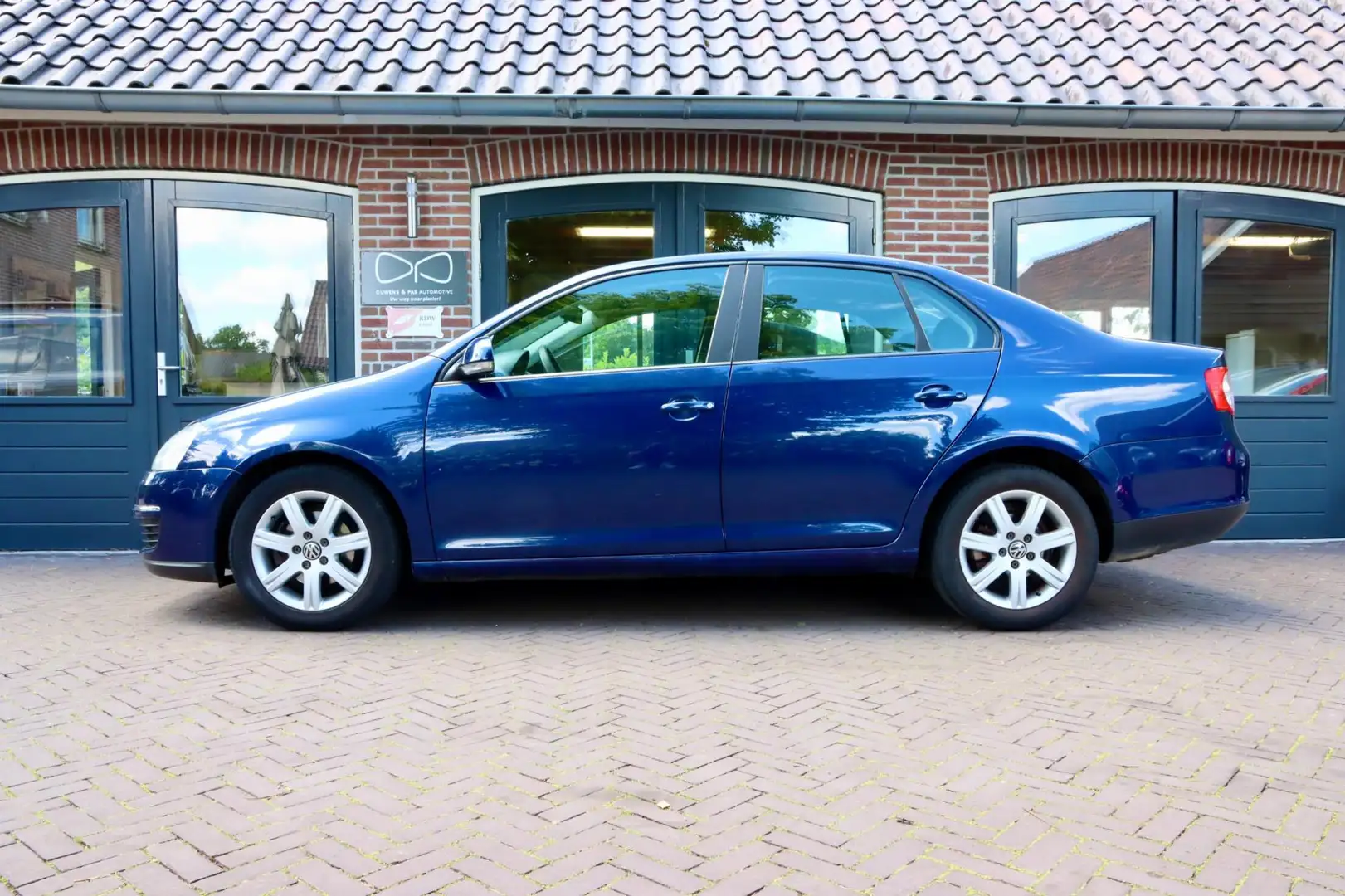 Volkswagen Jetta 1.6 Trendline | AIRCO | CRUISE | NAP | APK Bleu - 2