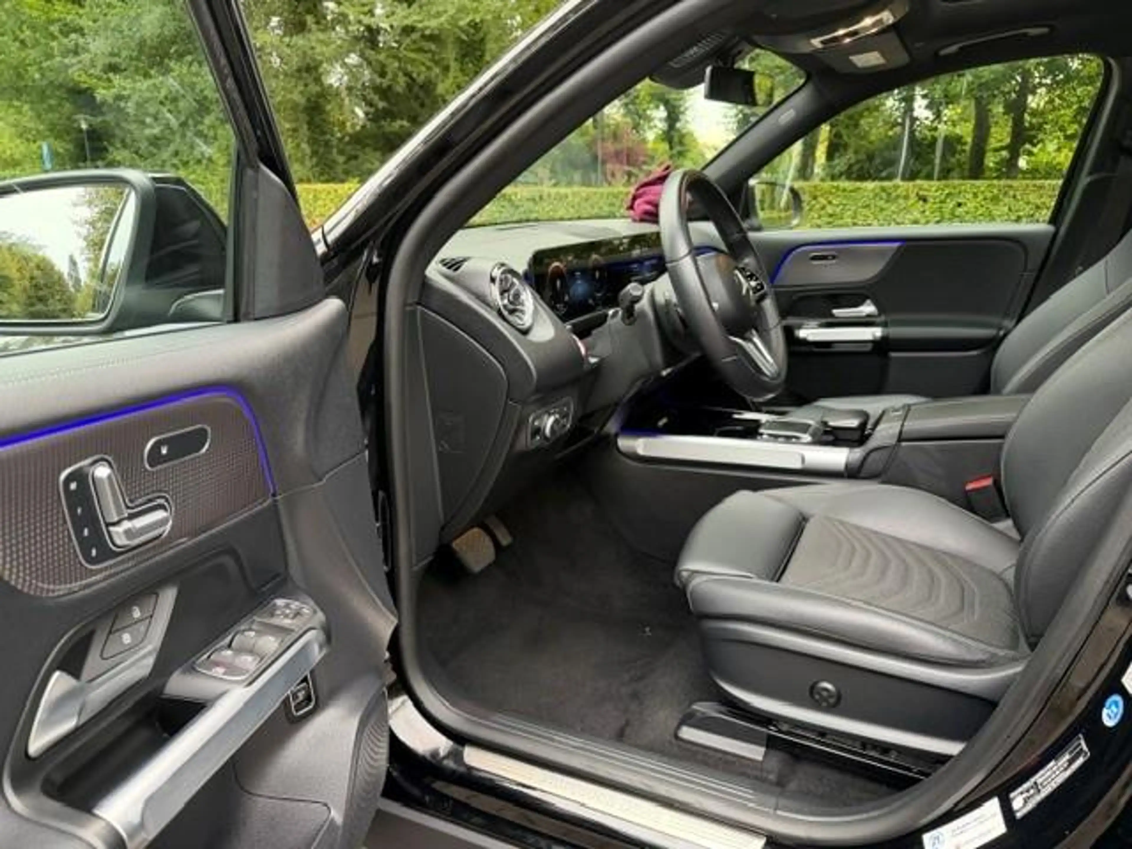 Mercedes-Benz EQB 250 250+ luxury Line 71kWh SOH 96% Panoramadak/Led/Aca — photo 6