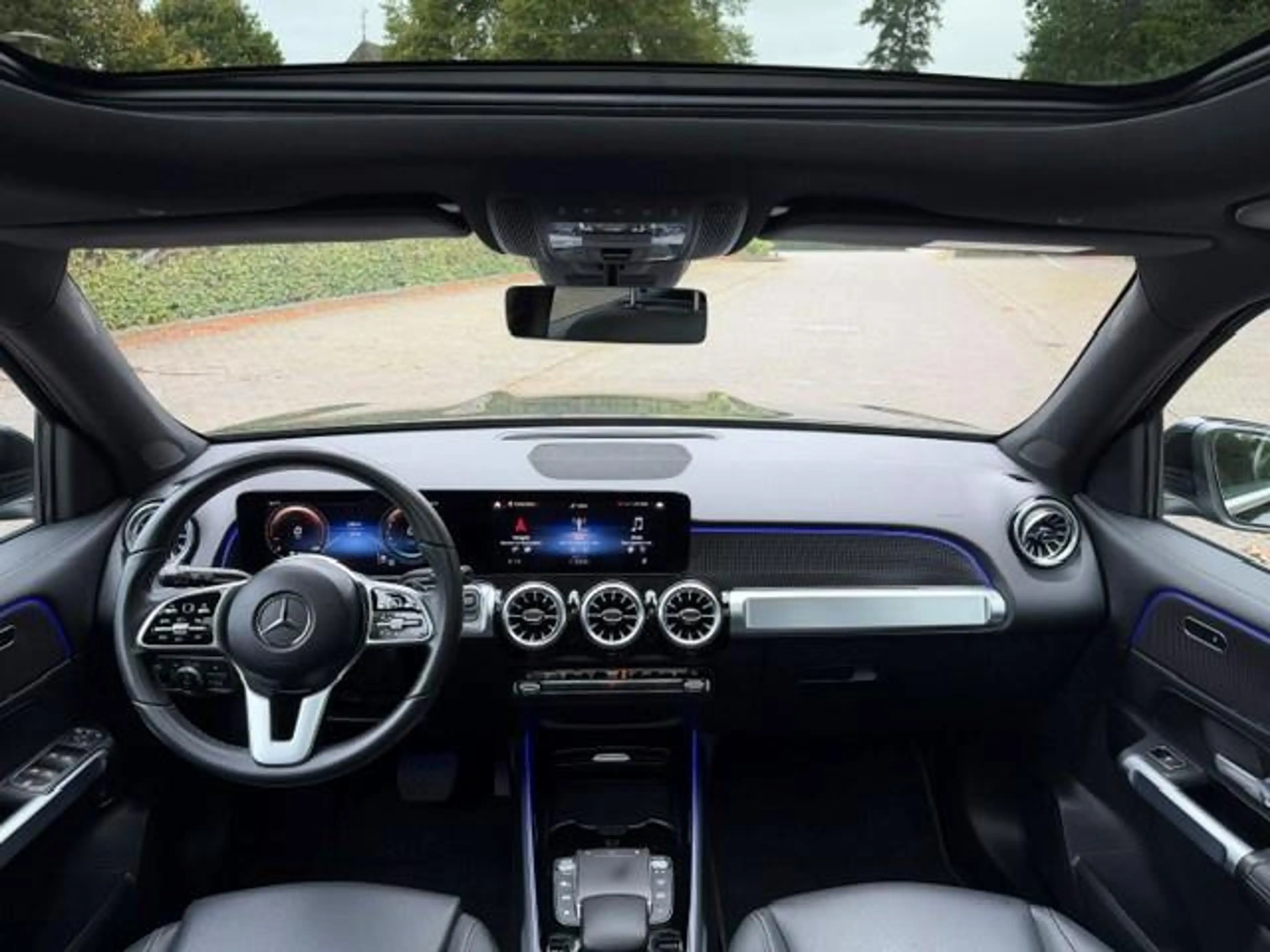 Mercedes-Benz EQB 250 250+ luxury Line 71kWh SOH 96% Panoramadak/Led/Aca — photo 9