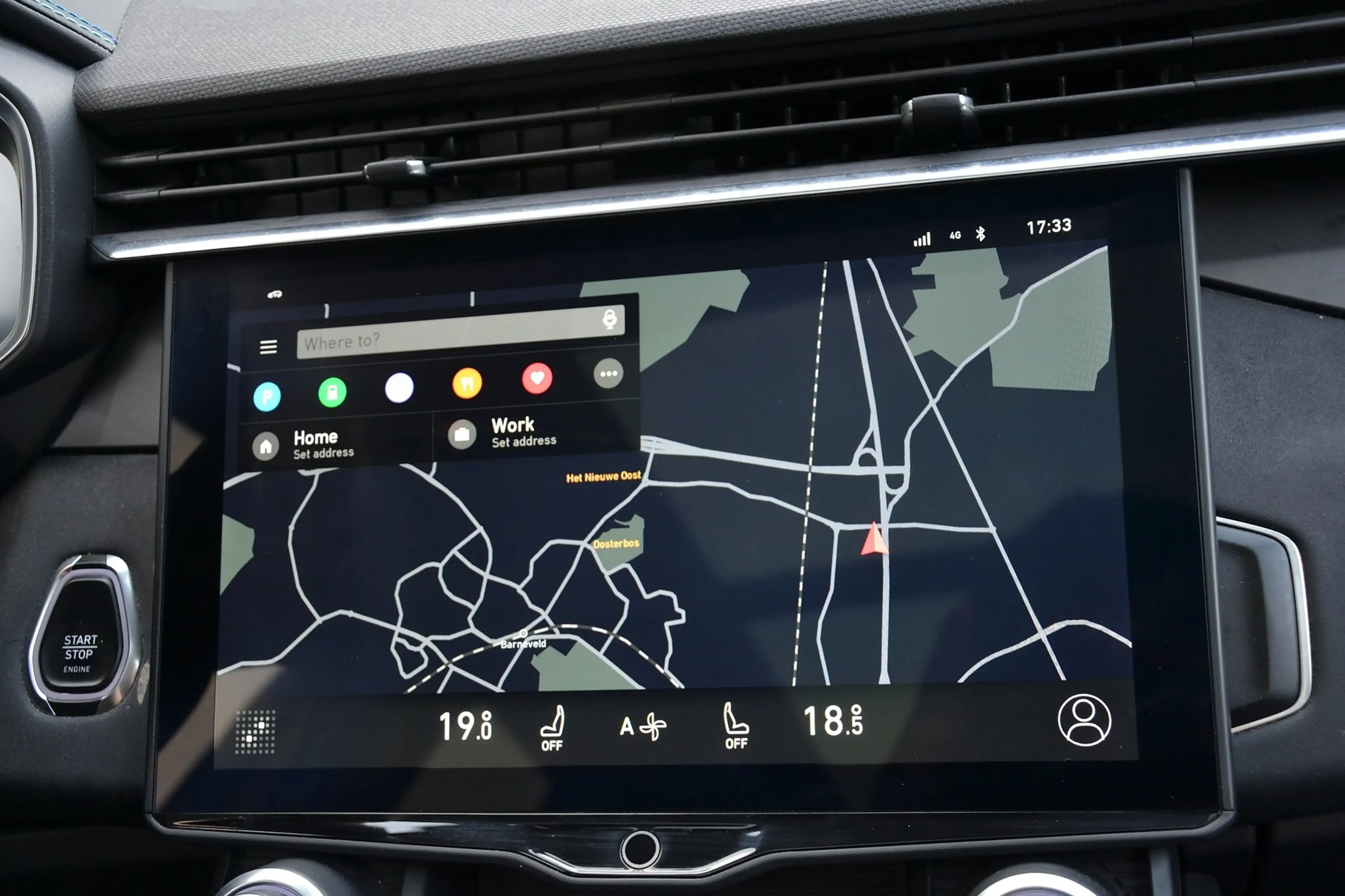 Lynk & Co 01 1.5 Plug-In Hybrid | Full Black | Panoramadak | In — photo 15