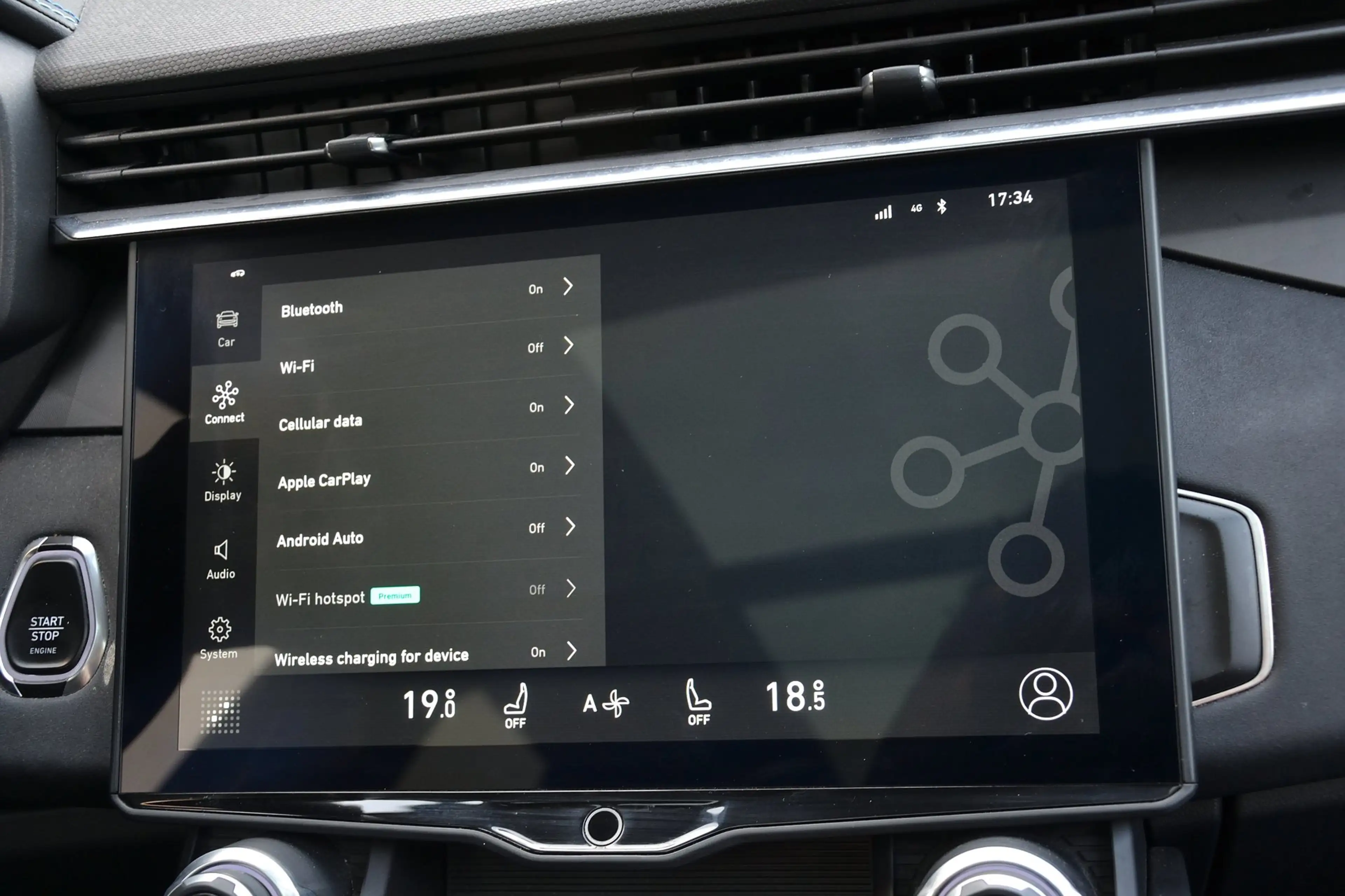 Lynk & Co 01 1.5 Plug-In Hybrid | Full Black | Panoramadak | In — photo 16