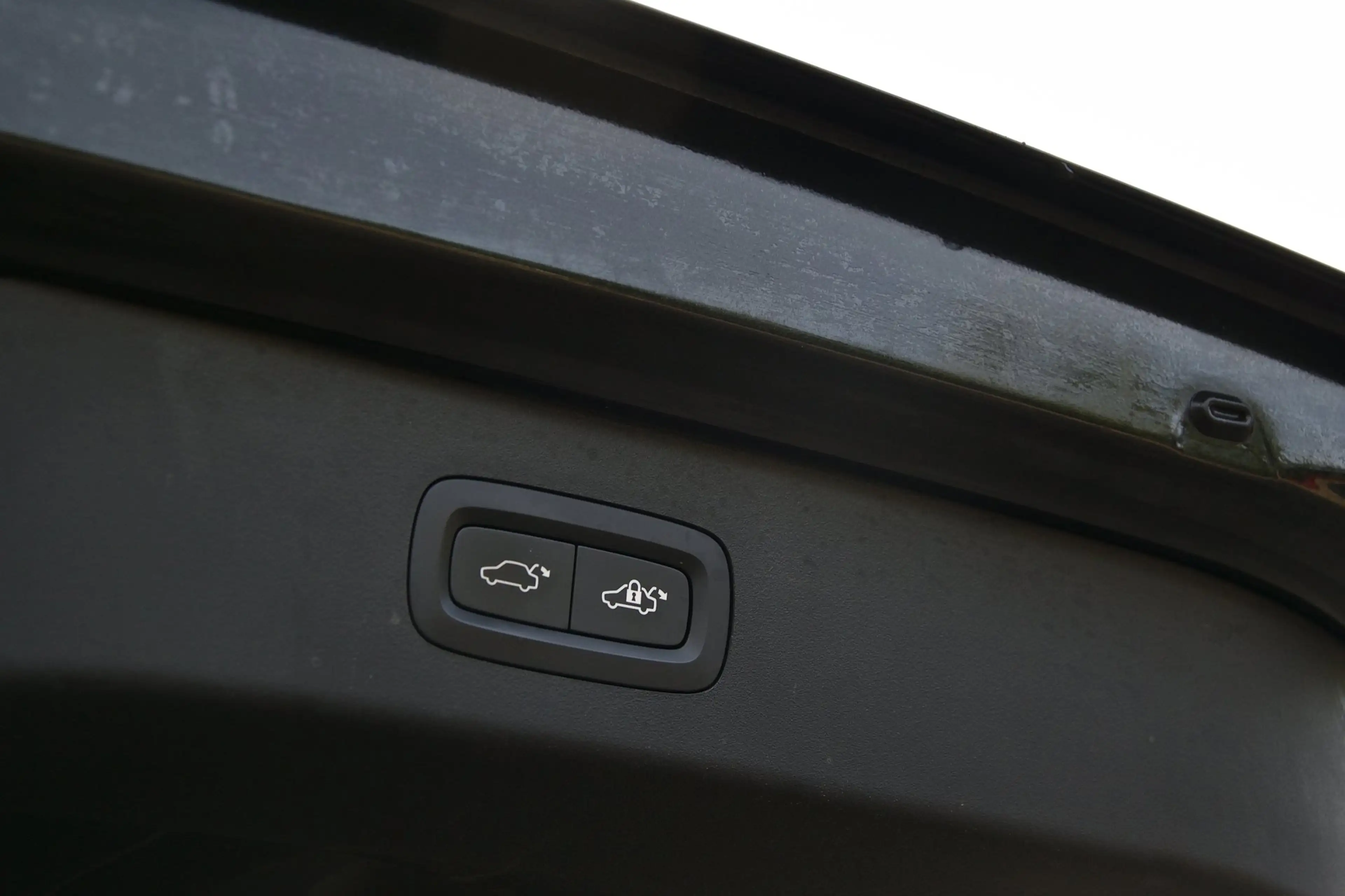 Lynk & Co 01 1.5 Plug-In Hybrid | Full Black | Panoramadak | In — photo 23