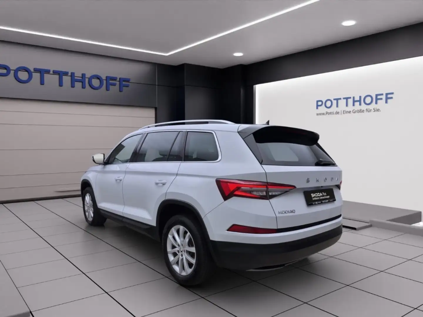 Skoda Kodiaq 2.0 TDI DSG STYLE AHK NAVI MATRIX PDC Weiß - 2