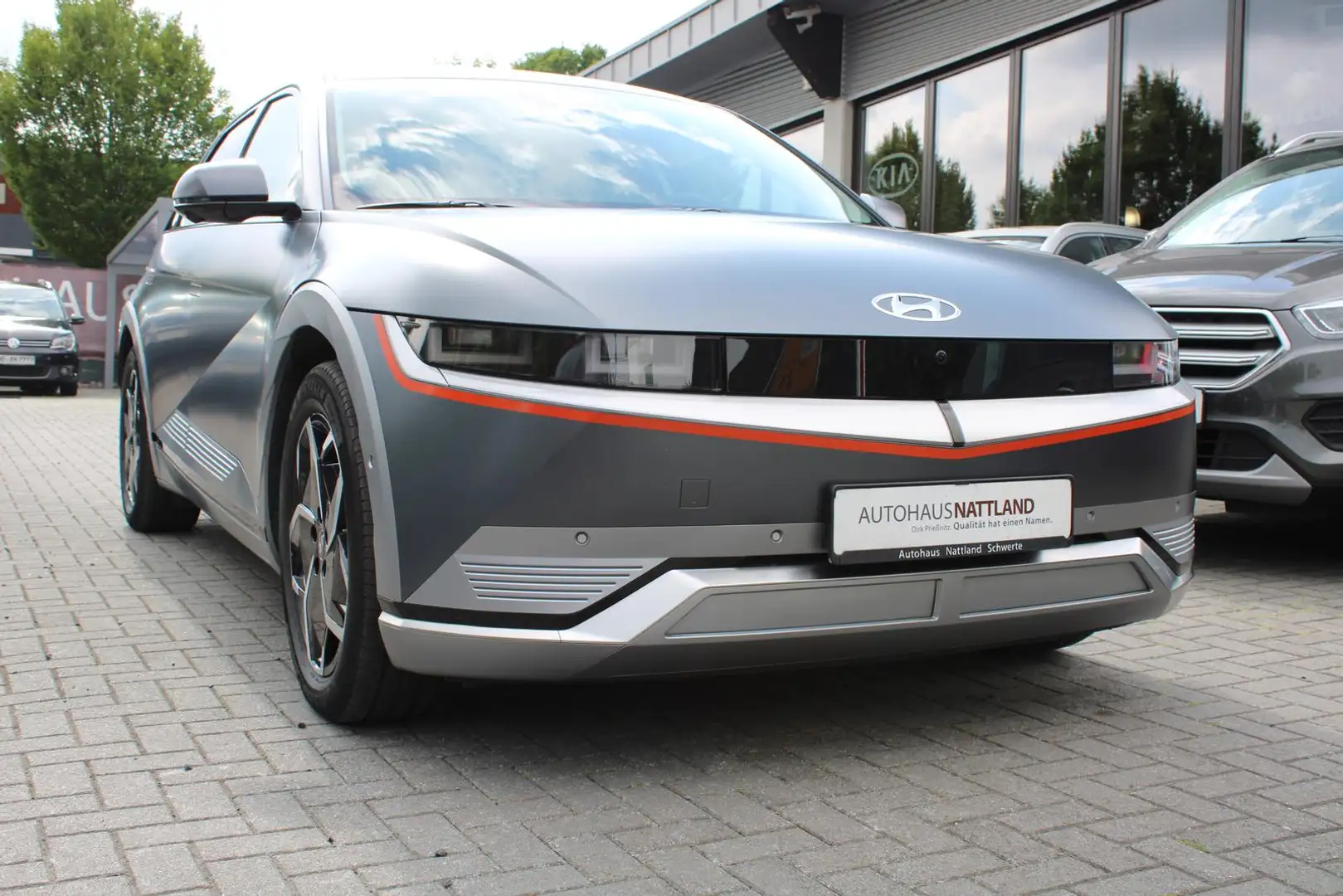 Hyundai IONIQ 5 Uniq  4WD Relax-Paket  HuD Bose Leder Gris - 2