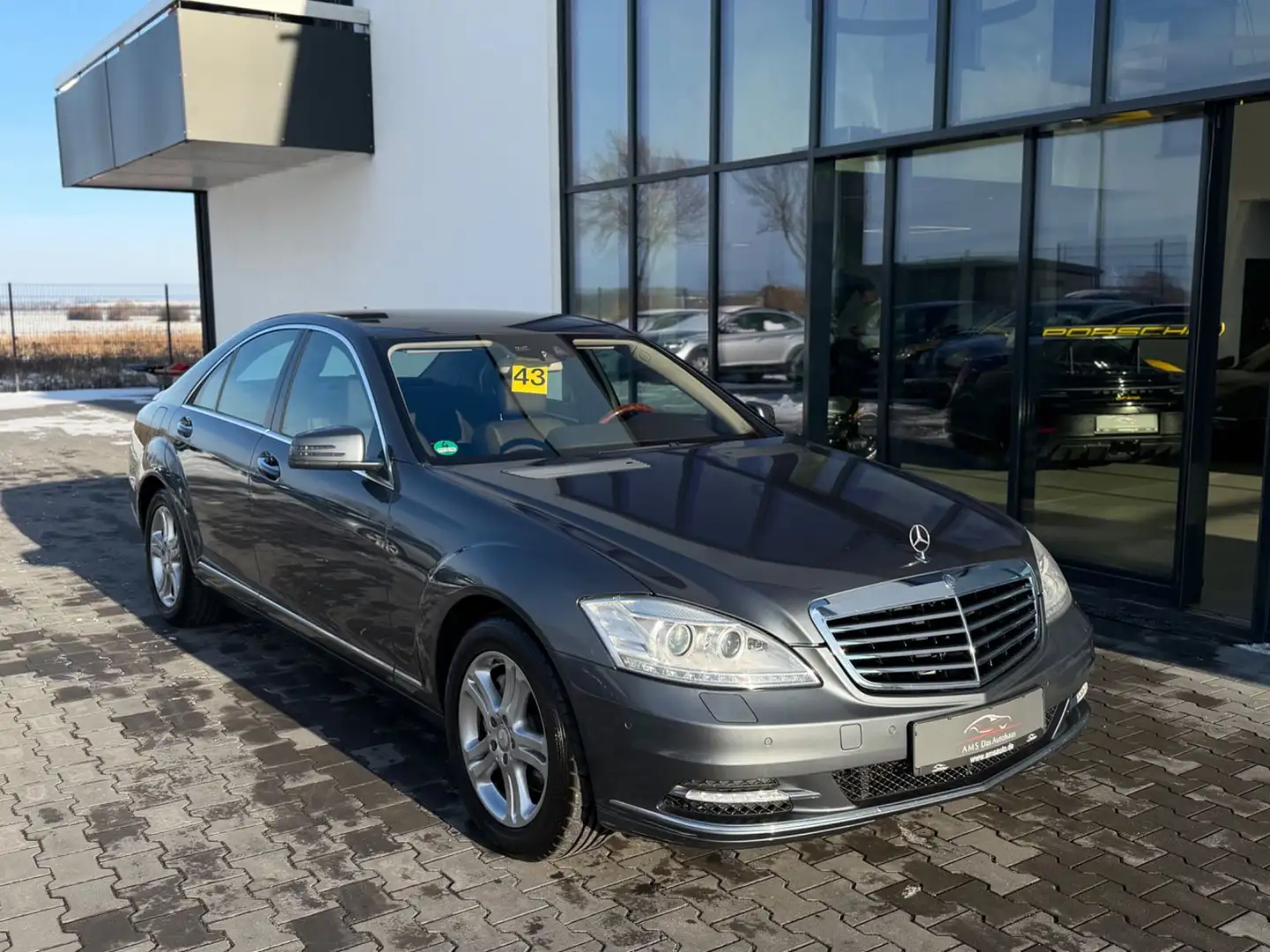 Mercedes-Benz S 350 Limousine Auto.Navi Leder Xenon Grau - 2