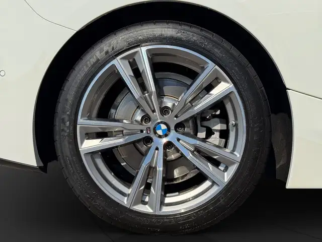 BMW Z4 view 12