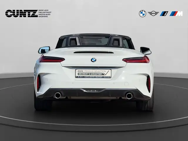 BMW Z4 view 6
