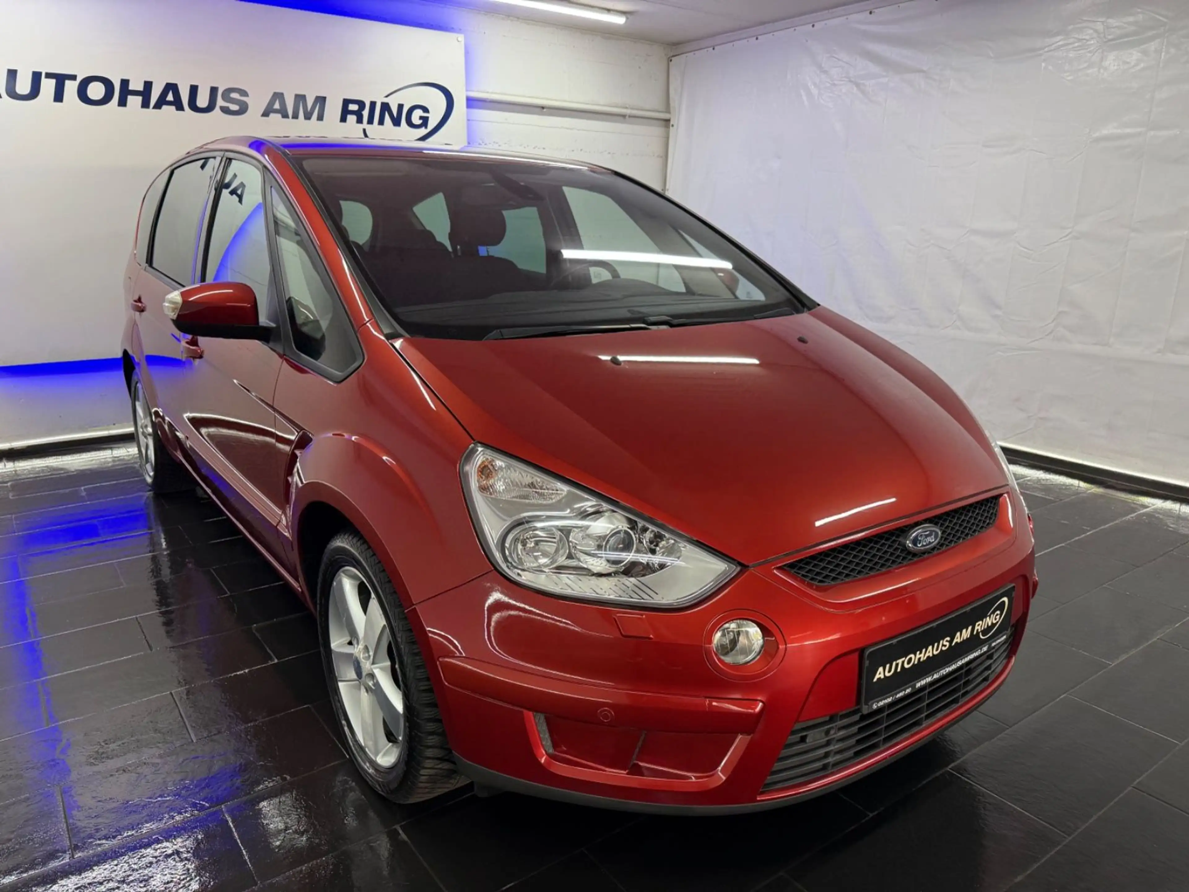Ford S-Max Titanium 1HD 66TKM ALLWETTER XEN KLIMA PDC — photo 4