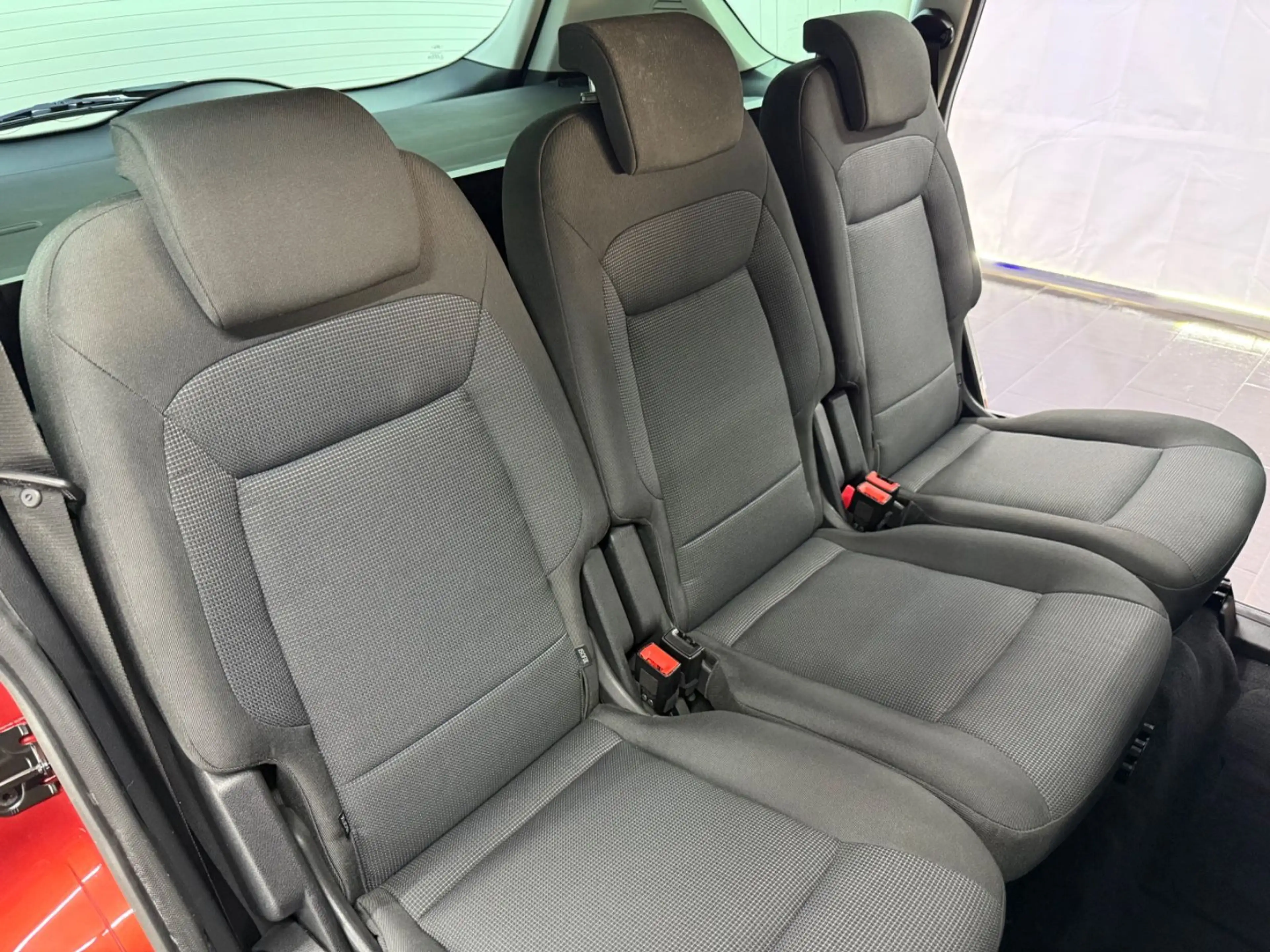 Ford S-Max Titanium 1HD 66TKM ALLWETTER XEN KLIMA PDC — photo 15
