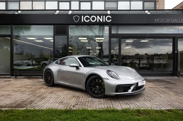 Porsche 992 Carrera GTS Coupé