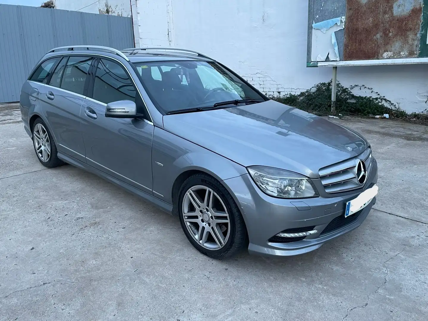 Mercedes-Benz C 220 C Estate 220CDI BE Avantgarde 7G Avantgarde Beige - 2