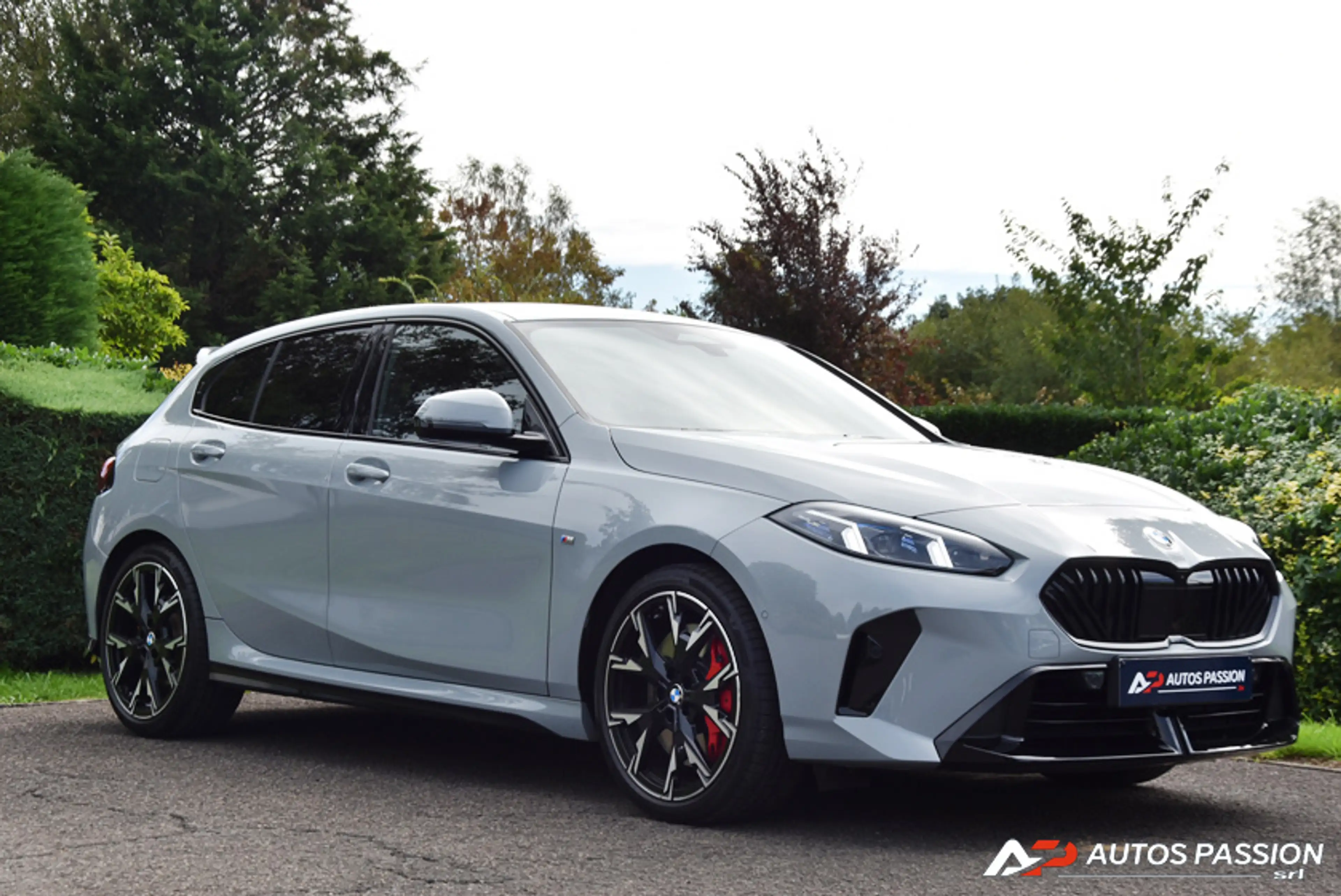 BMW 120 iA Pack-M Pro Shadow Line | Cam | Jantes 19" — photo 2