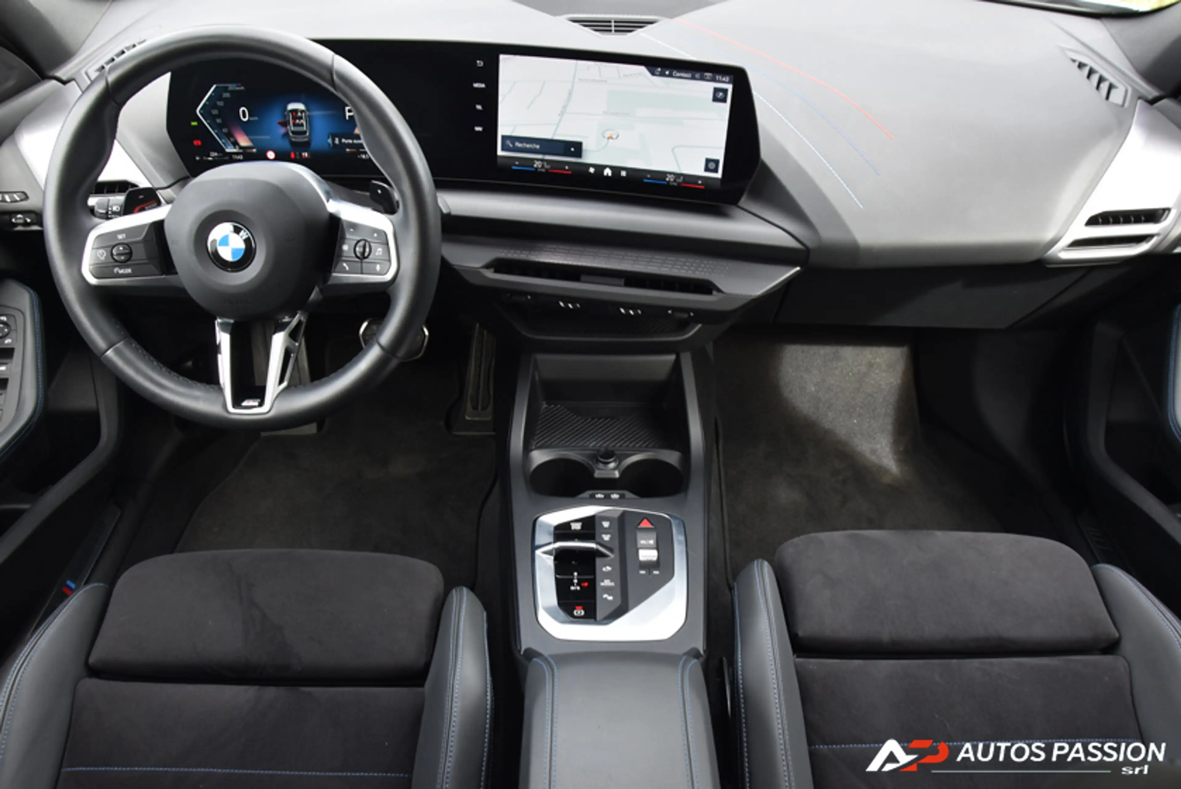 BMW 120 iA Pack-M Pro Shadow Line | Cam | Jantes 19" — photo 22
