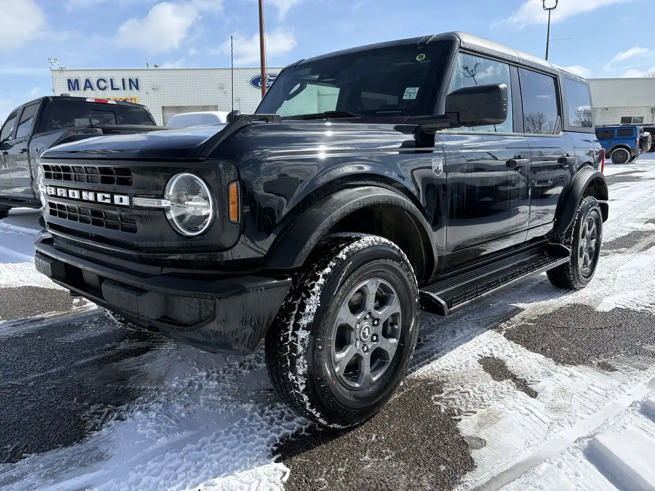 Ford Bronco снимка Ford Bronco
