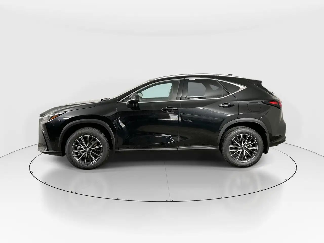 Lexus NX fotografie Lexus NX