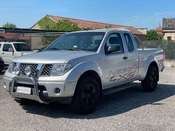 Navara 2005 k.cab 2.5 dci SE 174cv