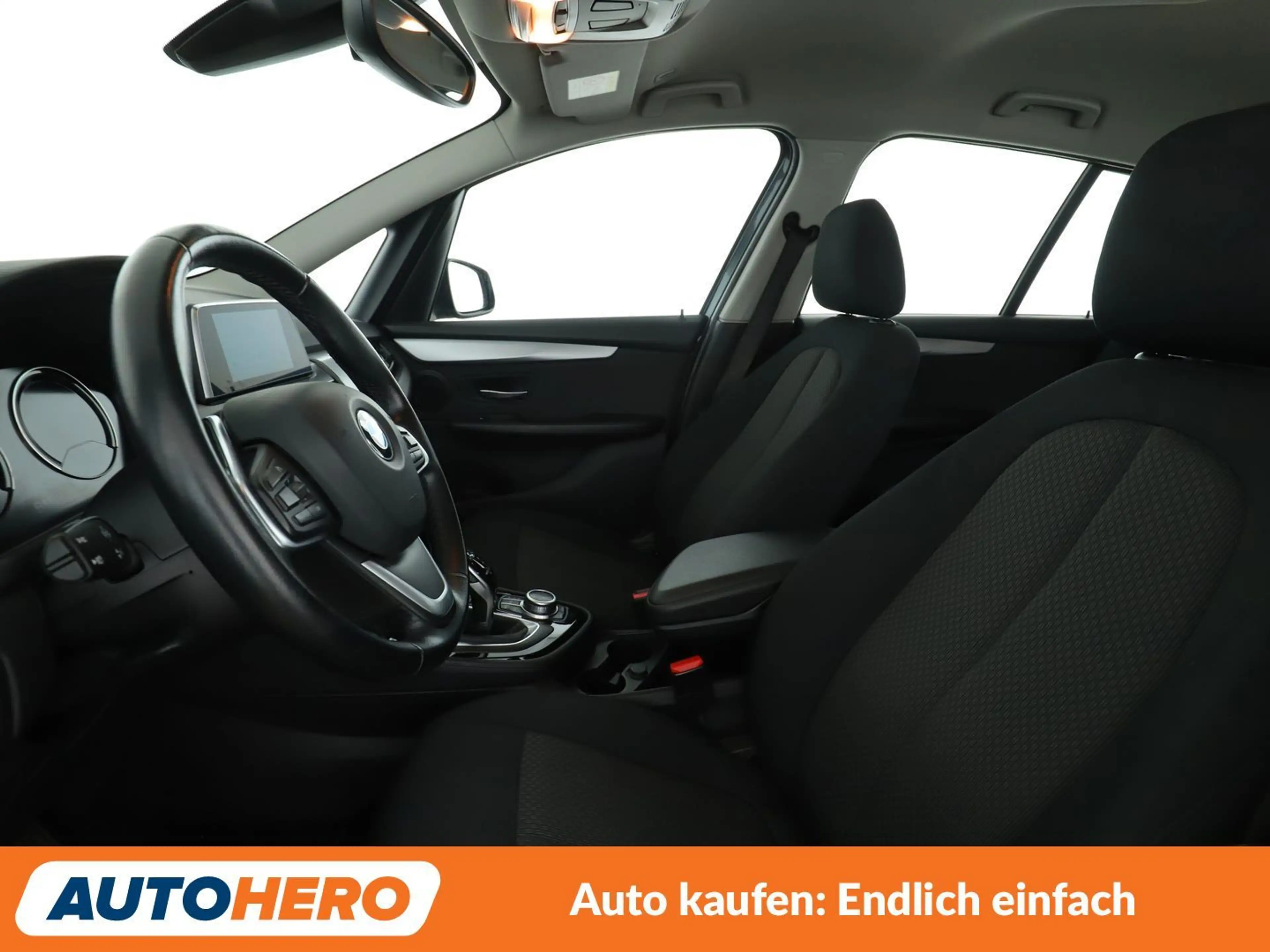 BMW 218 218i Gran Tourer Advantage Aut.*NAVI*TEMPO* — photo 10