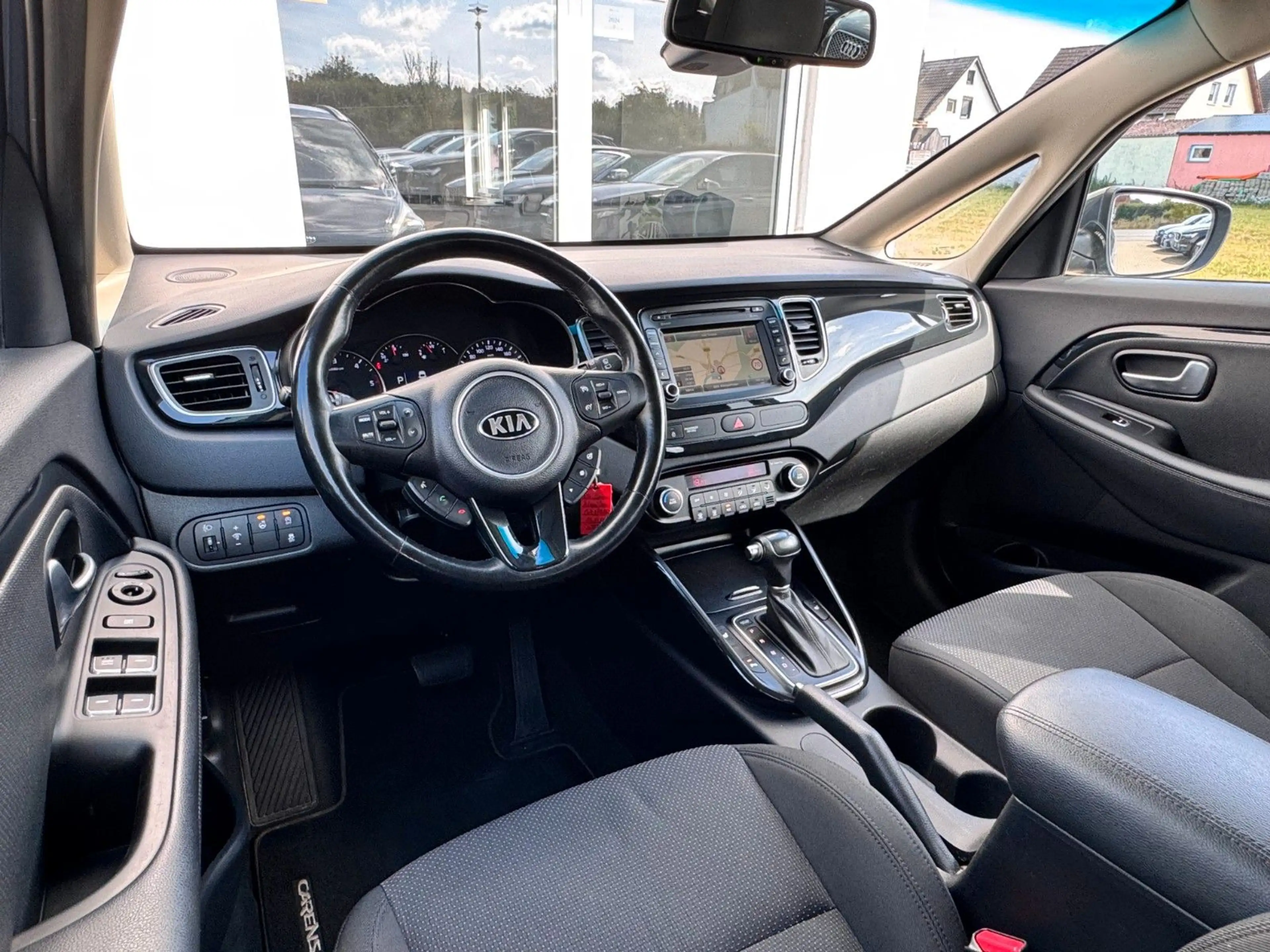 Kia Carens Dream Team*7-SITZER*NAVI*TEMP*KAMERA*SHZ* — photo 10