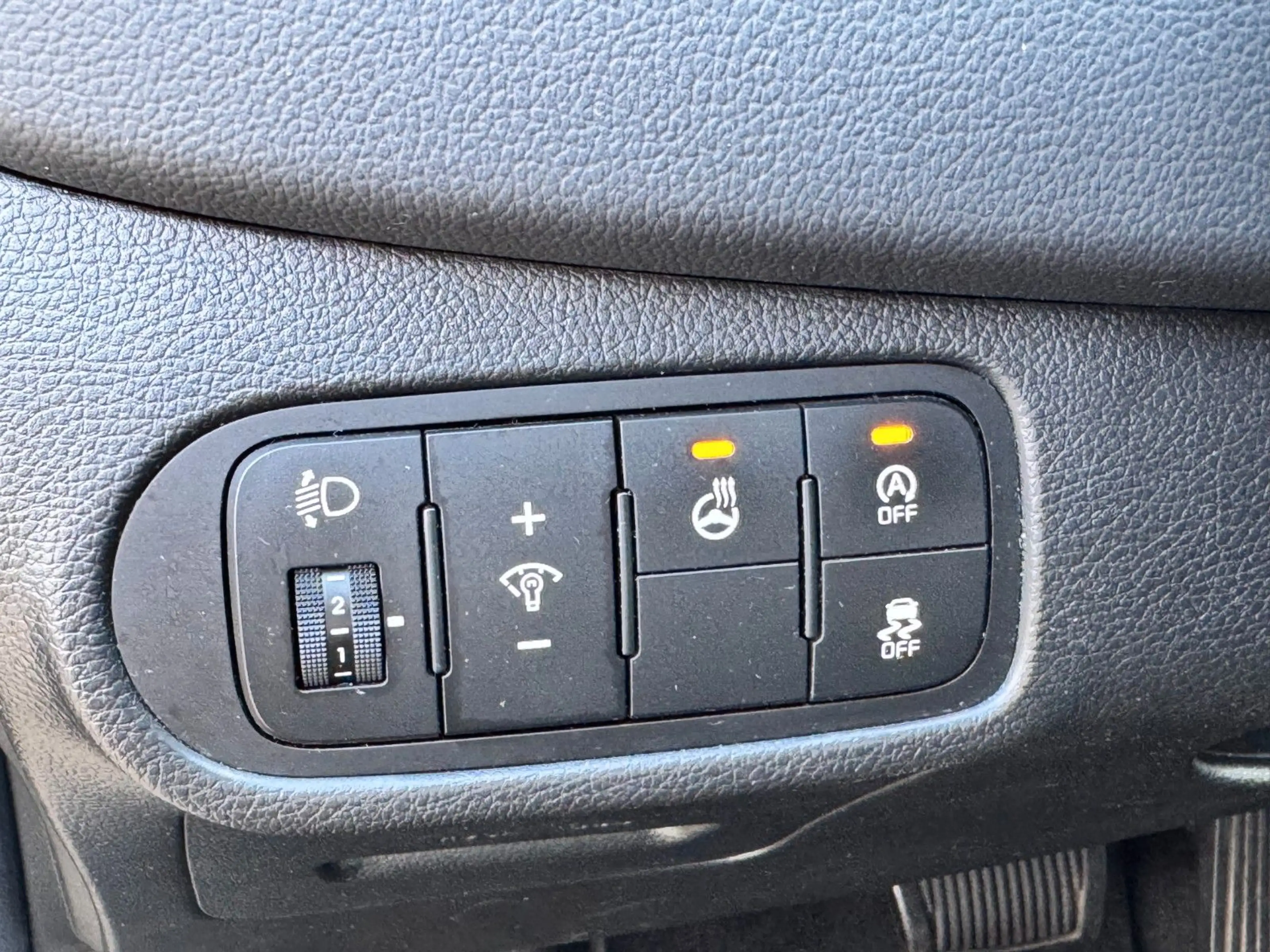 Kia Carens Dream Team*7-SITZER*NAVI*TEMP*KAMERA*SHZ* — photo 23