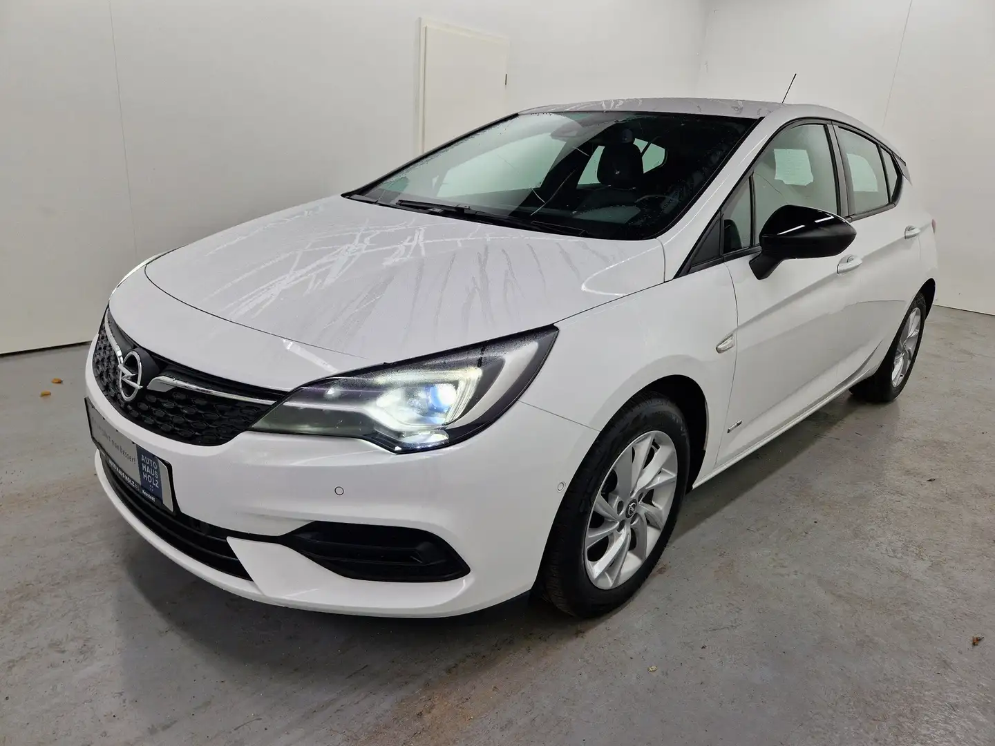 Opel Astra 1.2 Turbo Design&Tech Rückfahrkamera Weiß - 1