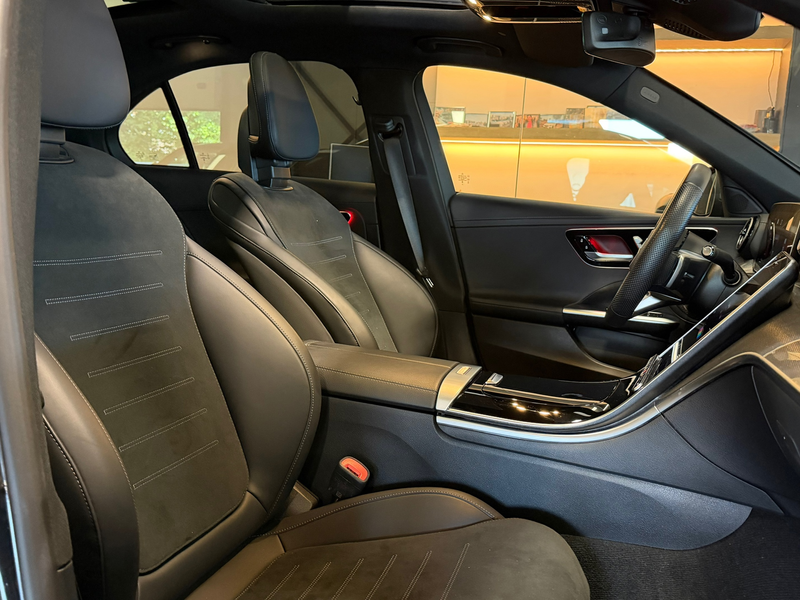 Mercedes-Benz C 300 e AMG Night Pano Memory 360Cam. Headup — photo 28