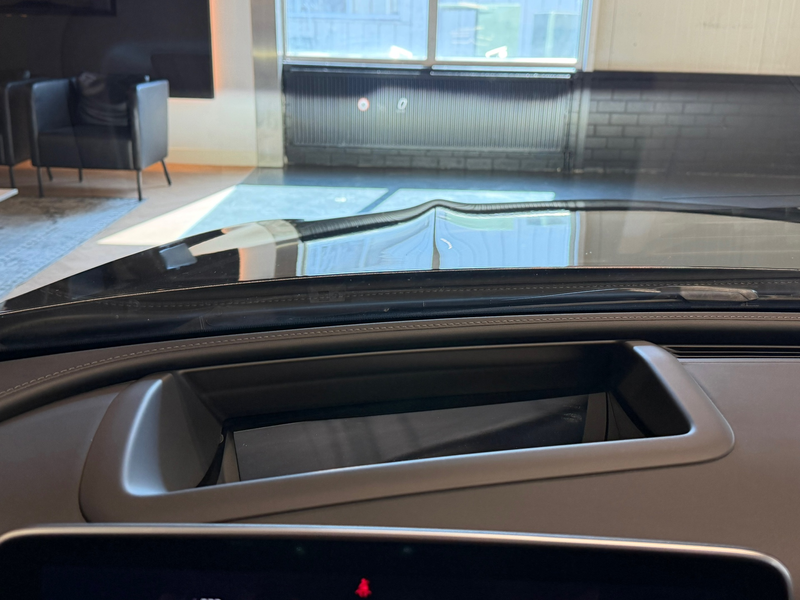 Mercedes-Benz C 300 e AMG Night Pano Memory 360Cam. Headup — photo 24
