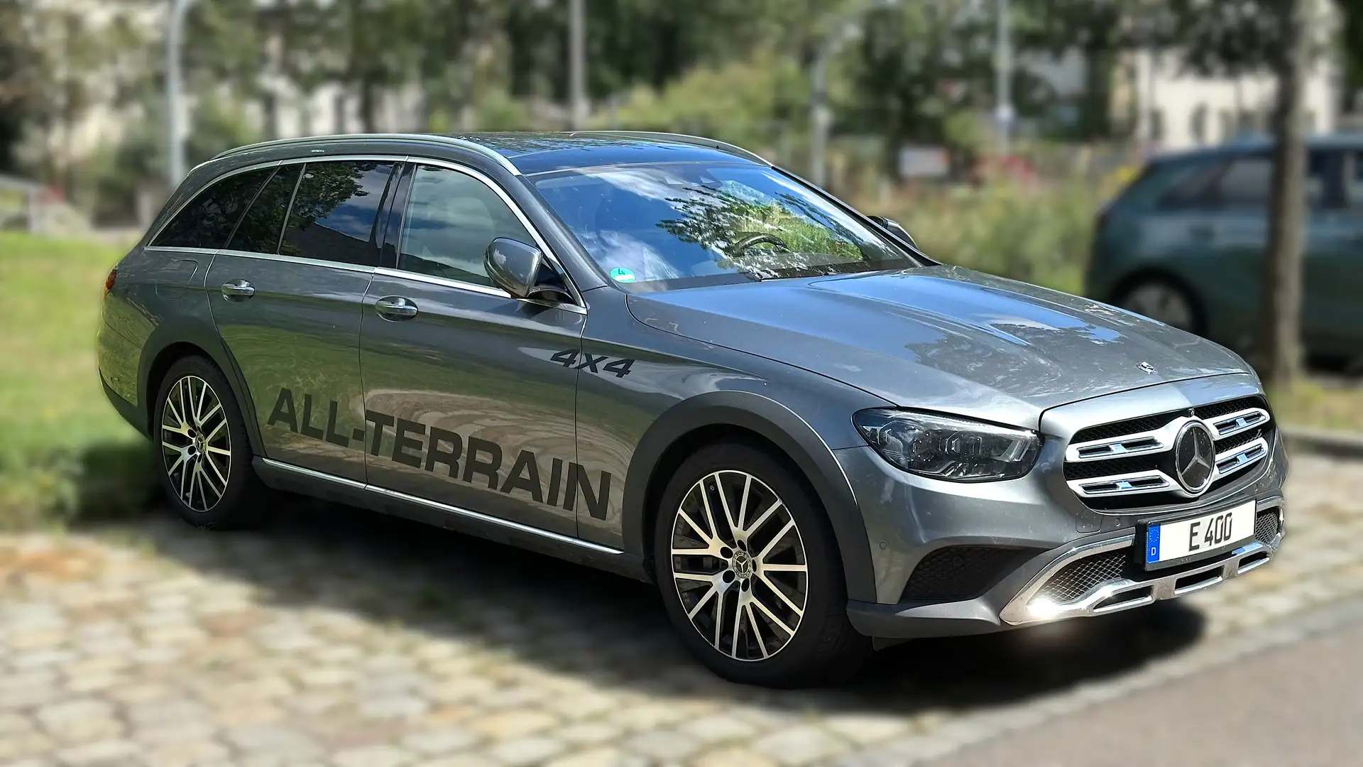 Mercedes-Benz E 400 d T 4M All-Terrain LED Burmester Akustik ExtraHiFi Grau - 1