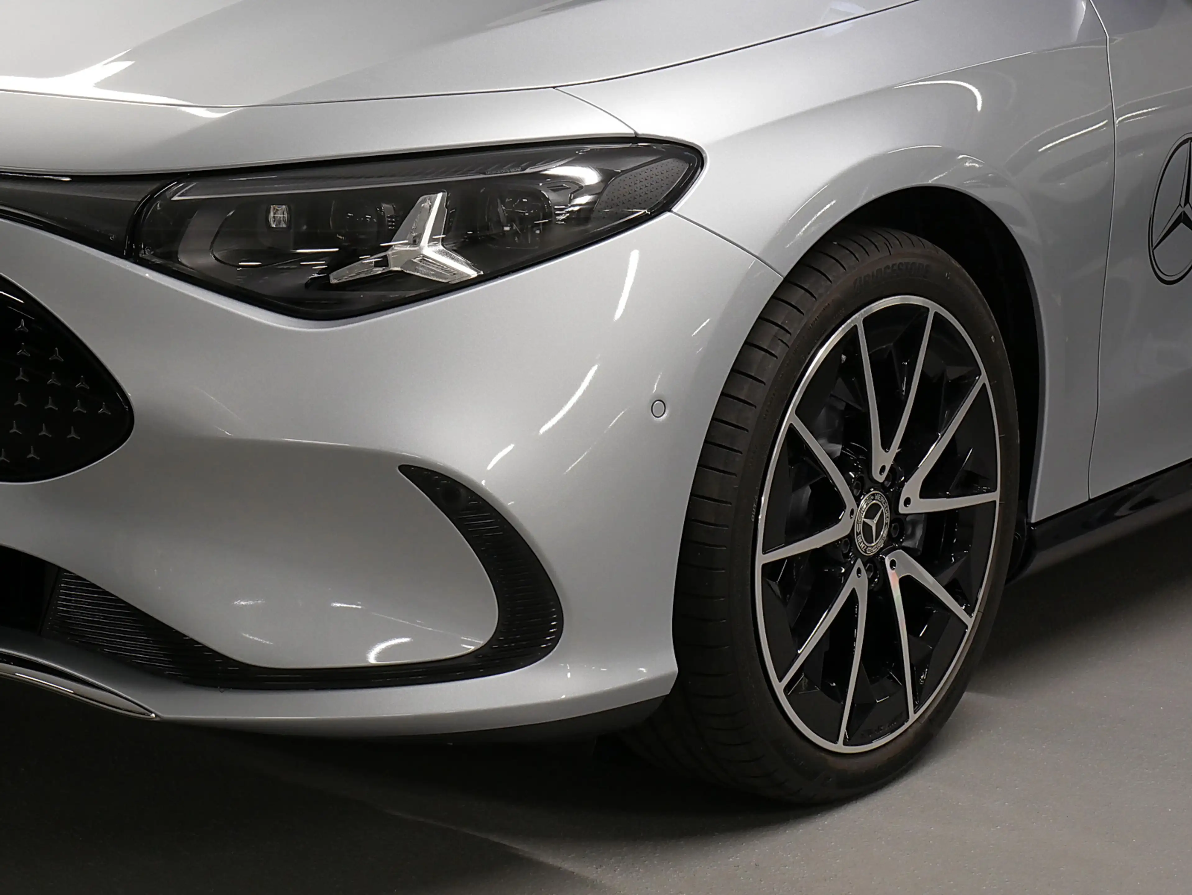 Mercedes-Benz CLA 250 + mit EQ Technologie AMG MBUX Progressive — photo 4