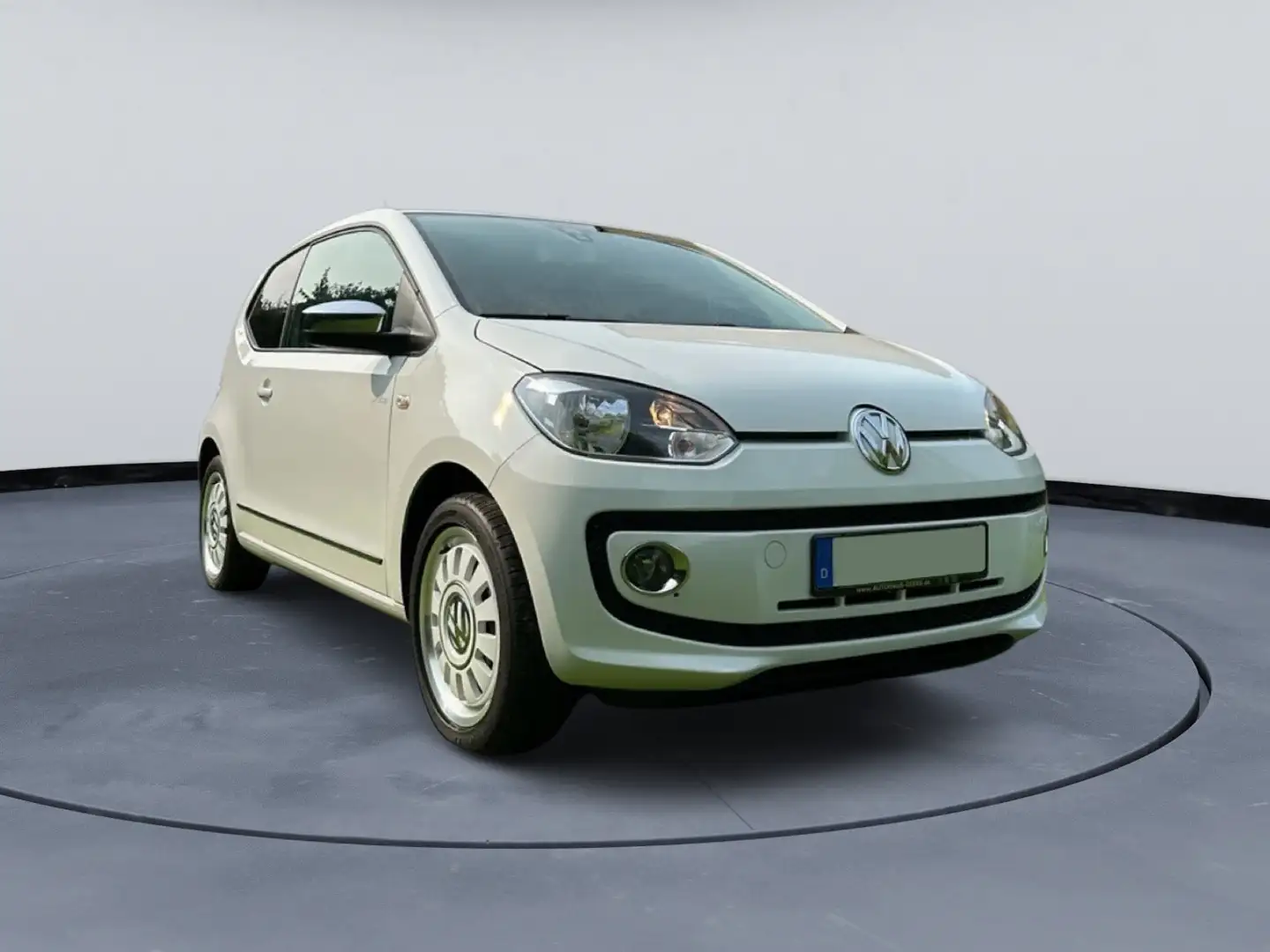 Volkswagen up! white - 2