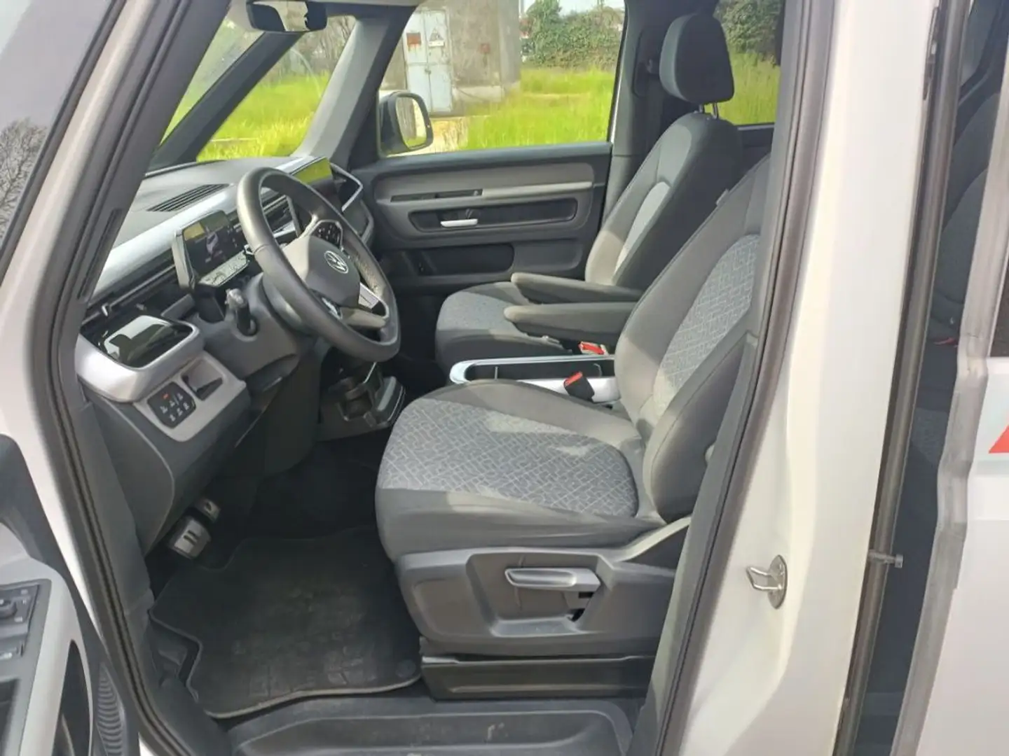 Volkswagen ID. Buzz Pro MATRIX-Navi-ACC-el. Heckklappe Weiß - 2