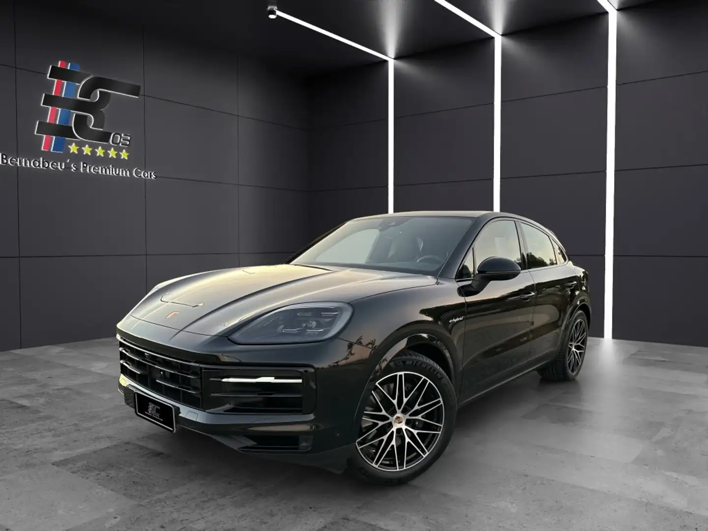 Porsche Cayenne Coupé E-Hybrid Aut. Negru - 1