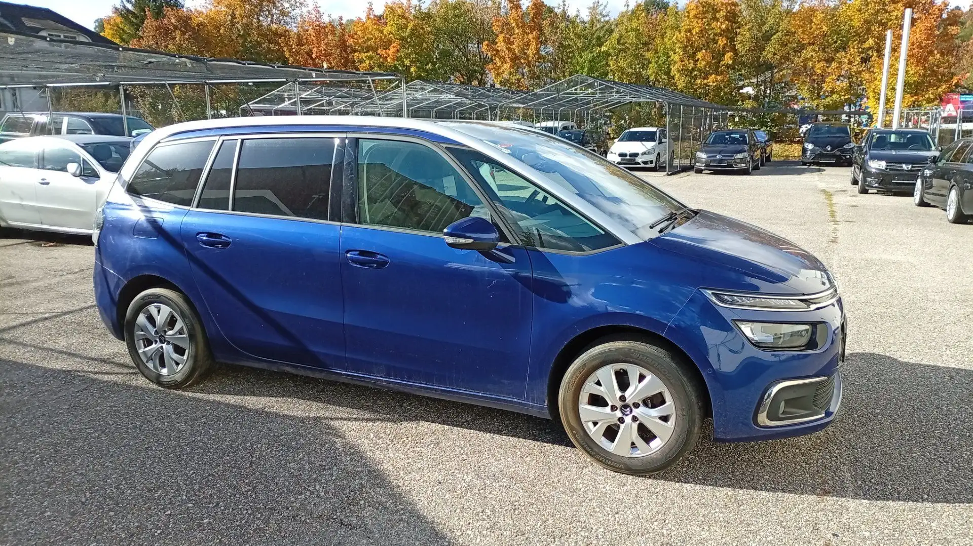Citroen C4 SpaceTourer 7 Sitzer * Navi * Tempomat Blau - 2