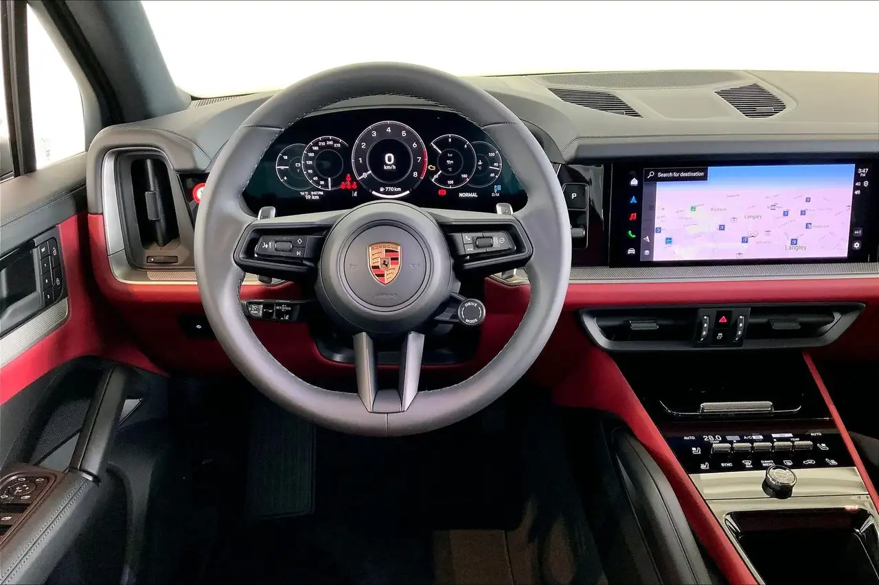 Porsche Cayenne снимка Porsche Cayenne