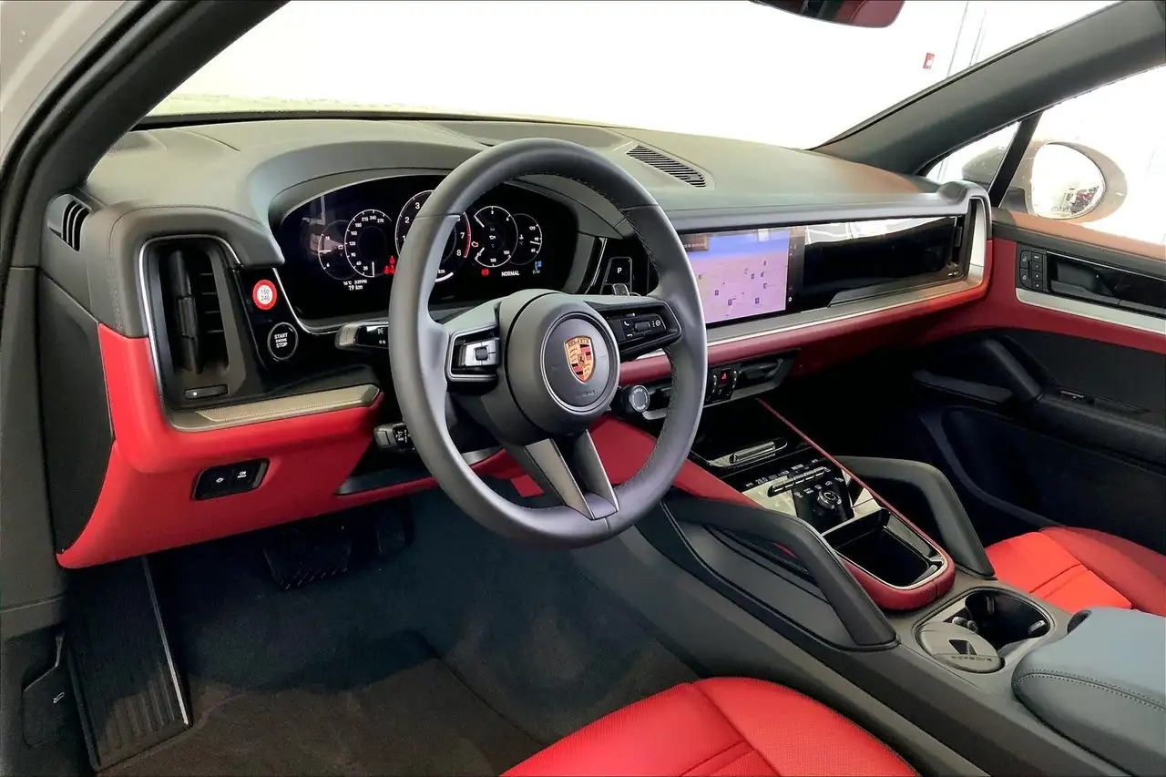 Porsche Cayenne снимка Porsche Cayenne