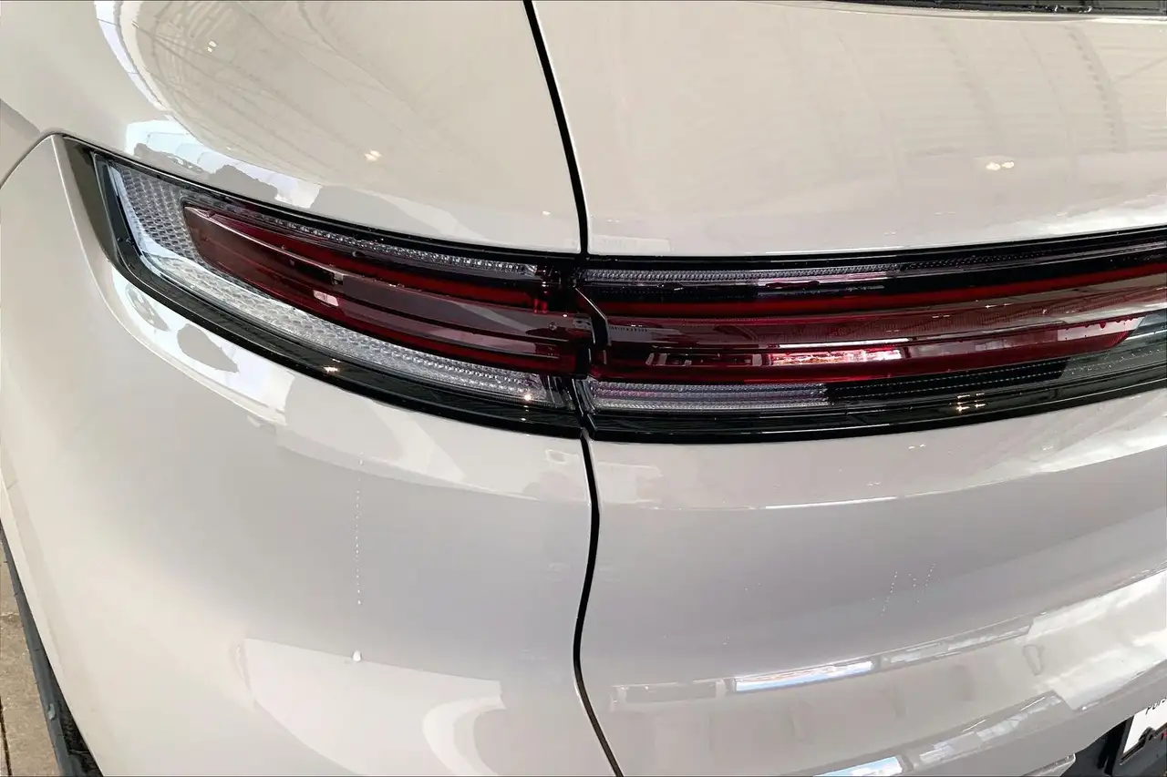 Porsche Cayenne снимка Porsche Cayenne