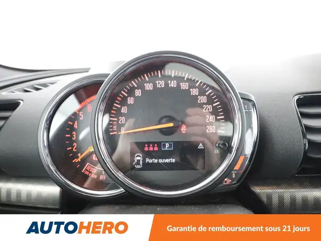 Mini Clubman view 20