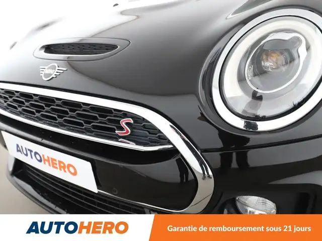 Mini Clubman view 30