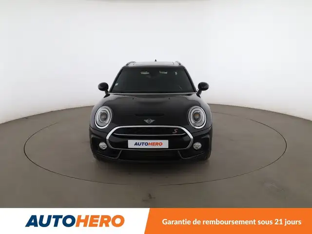 Mini Clubman view 9