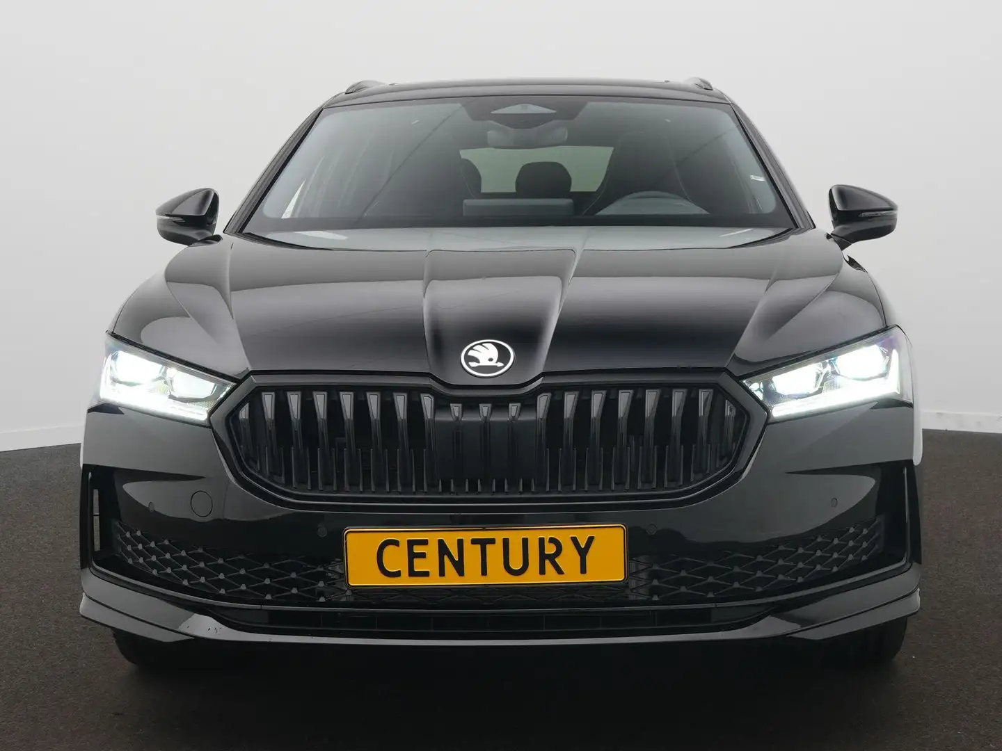 Skoda Superb Combi Sportline Business 1.5 TSI PHEV 150 kW / 204 Negro - 2