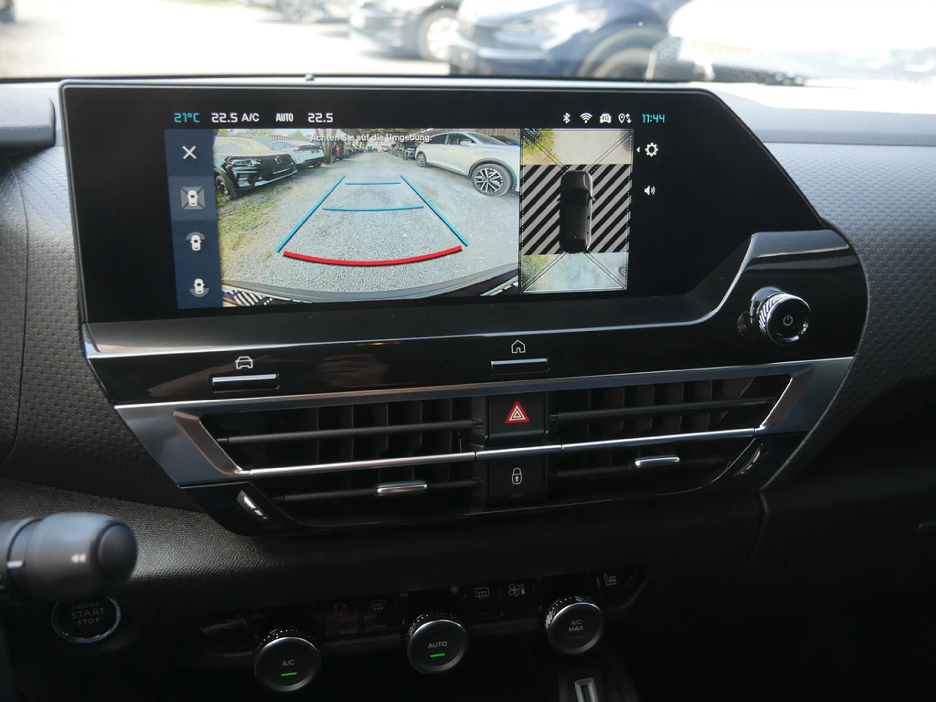 Citroen C4 PureTech 130 Max SHZ NAVI ACC HUD LED 360° — photo 11