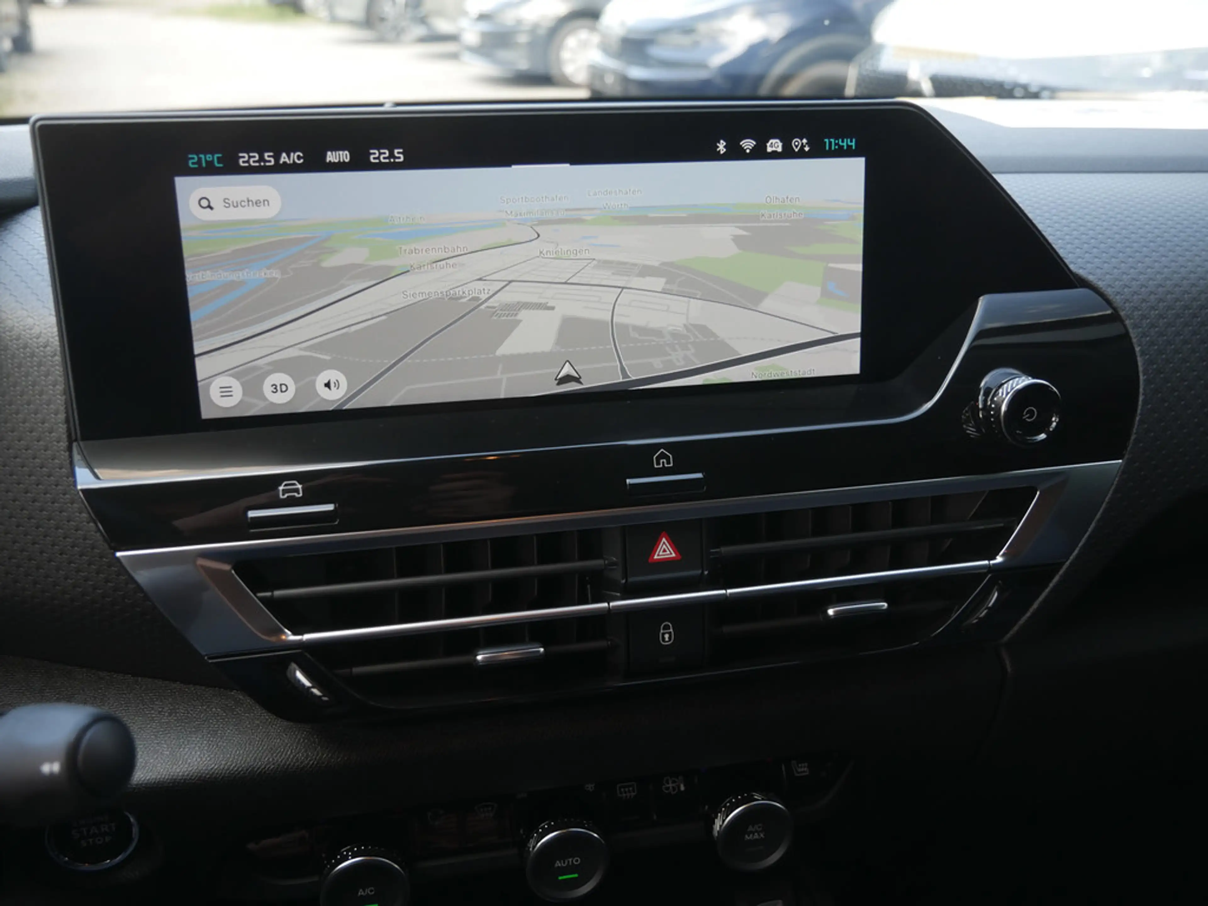 Citroen C4 PureTech 130 Max SHZ NAVI ACC HUD LED 360° — photo 9