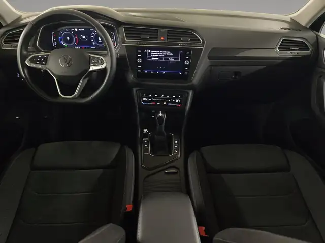 Volkswagen Tiguan view 10