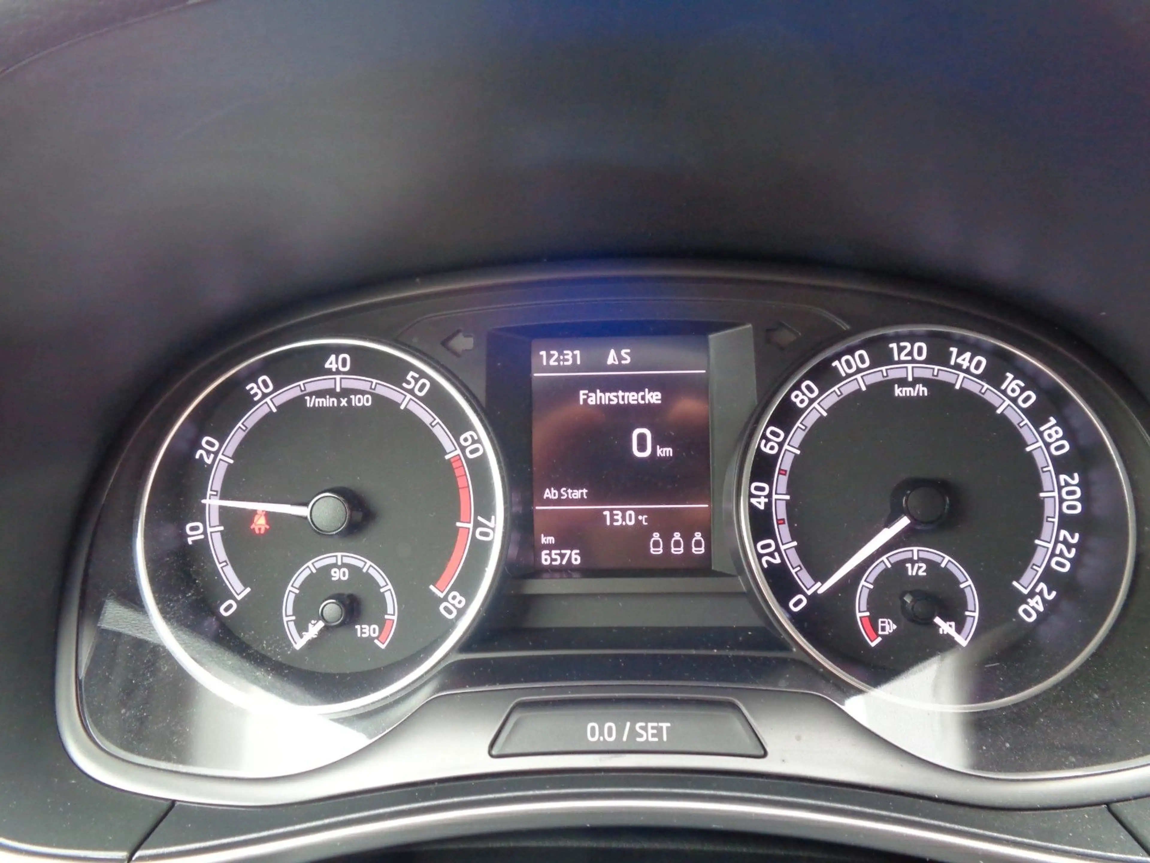 Skoda Fabia Style 6500Km,Navi,LED,PDC. — photo 14