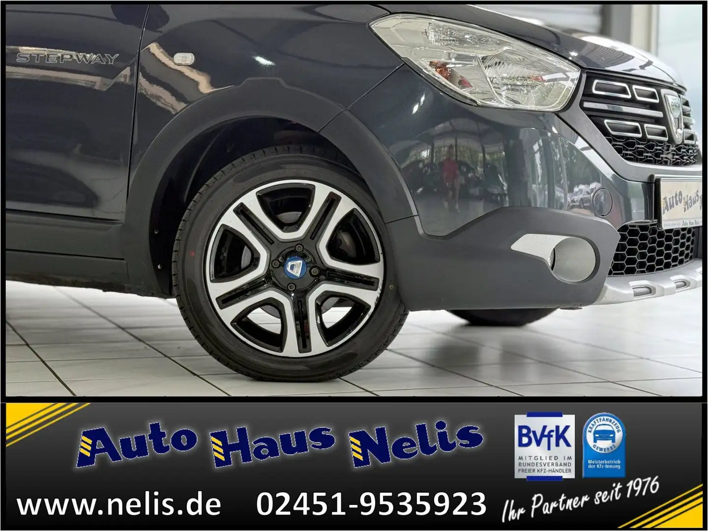 Dacia Lodgy 1,5 dCi Blue Stepway Plus 7-Sitze Navi DAB Gris - 2