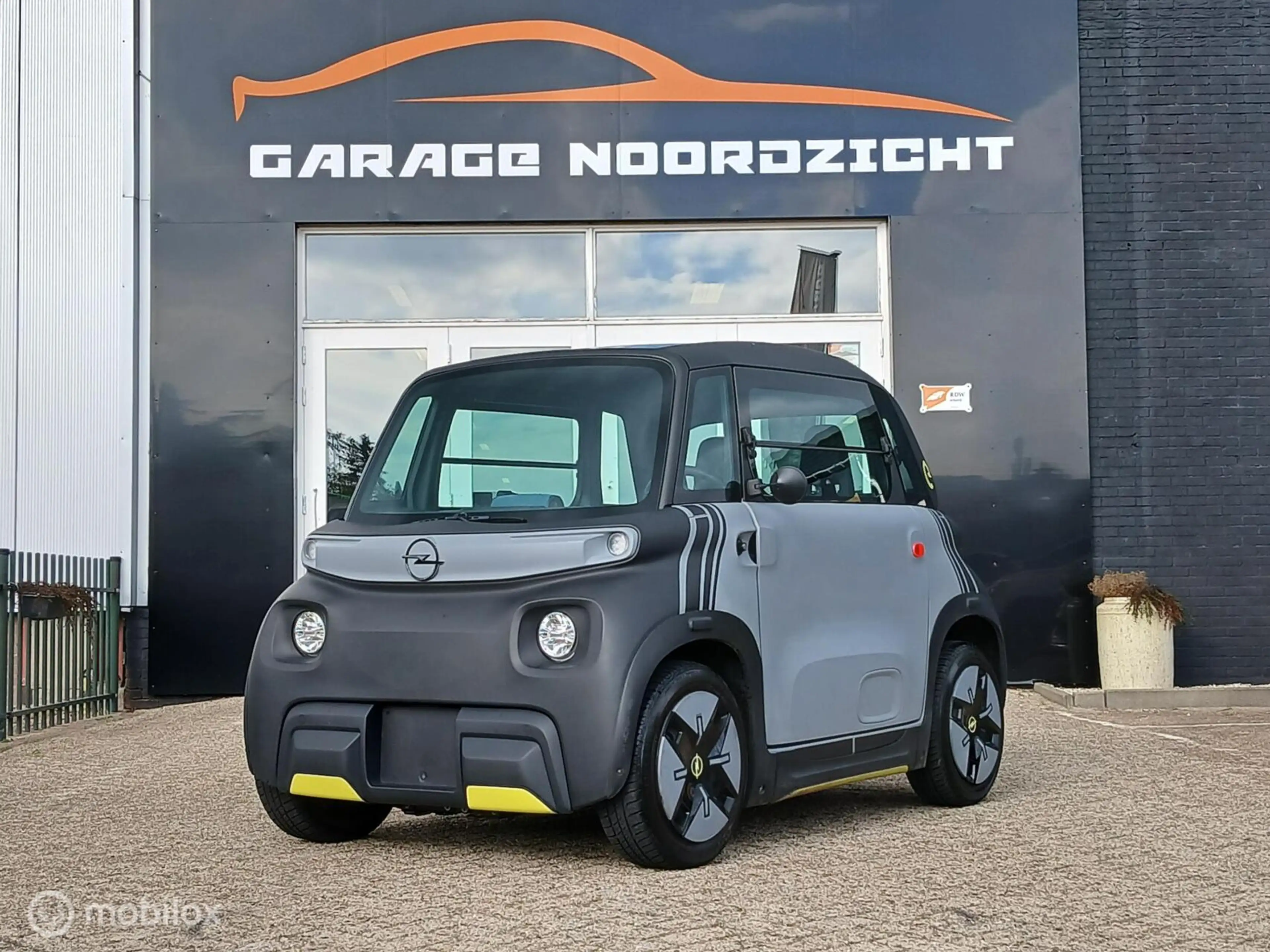 Opel Rocks-e Rocks-E Base